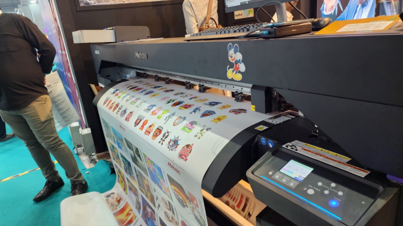 UV Flatbed Printing